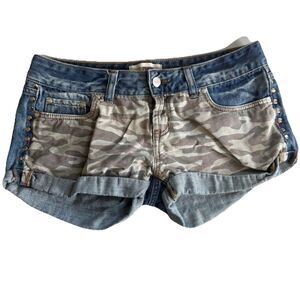Victorias Secret PINK CAMO Studded Cuffed Denim Cut Off Cheeky Shorts Size 4